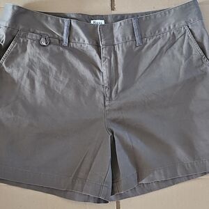 Bass Taupe-colored Shorts, Size 16, 100% cotton. Like New